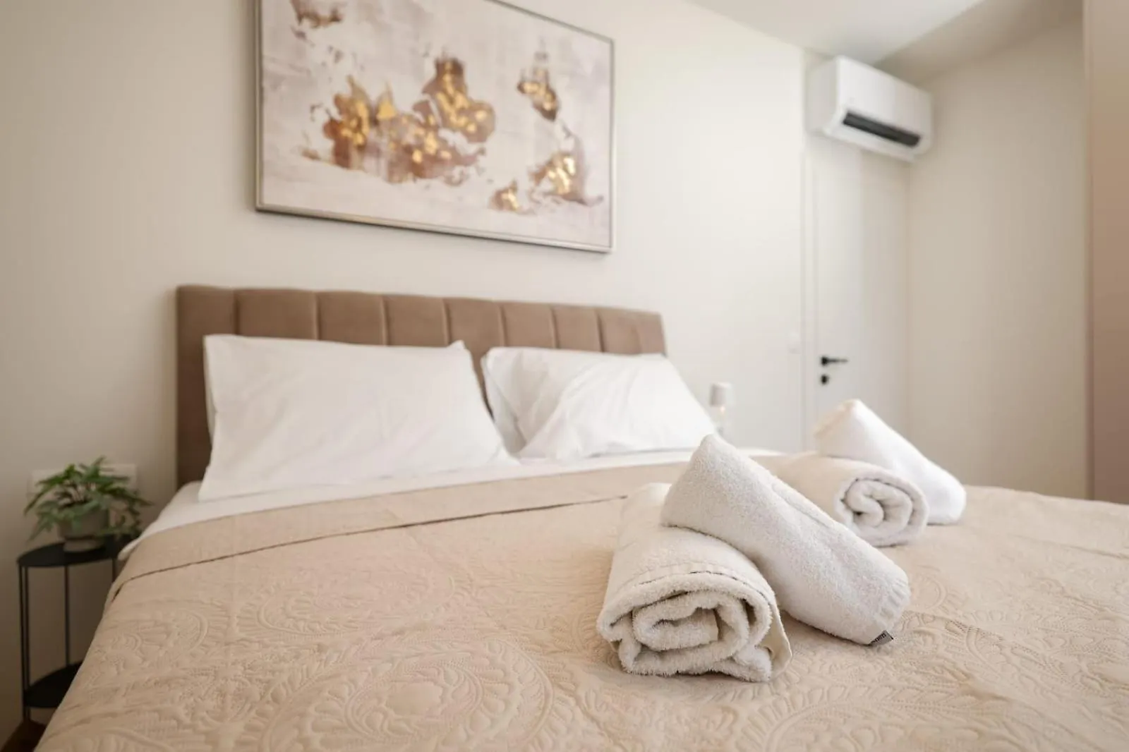 Luxury Apartment Bokan Zara 0*,